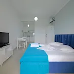 Marina * Σαράντα