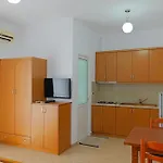 Marina דירה *
