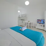 Marina * Σαράντα