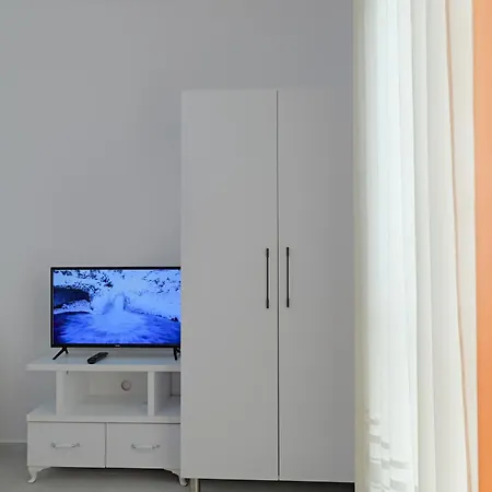 Marina Apartmán Sarandë
