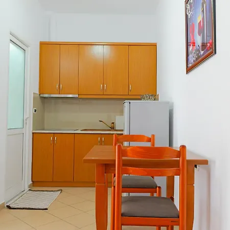Marina Apartman