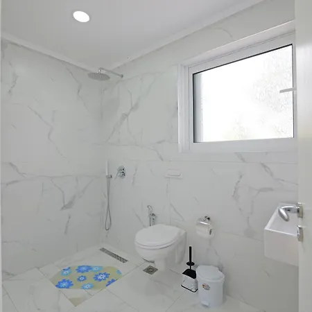 Apartment Marina Sarande