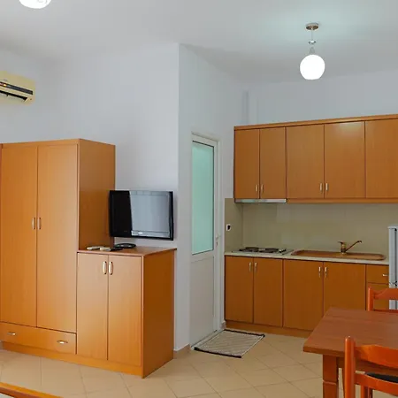 Marina Apartment *