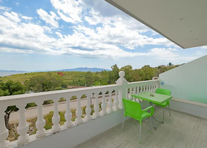 Marina Appartement Sarandë