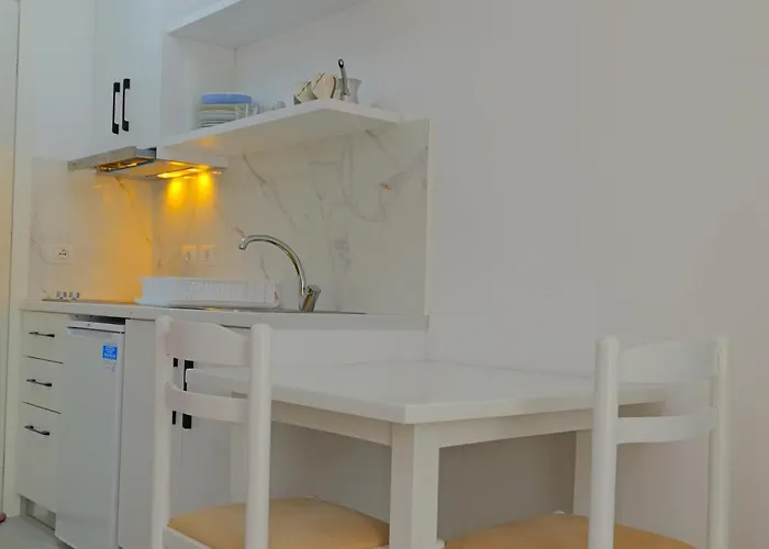 Marina Appartement Sarandë