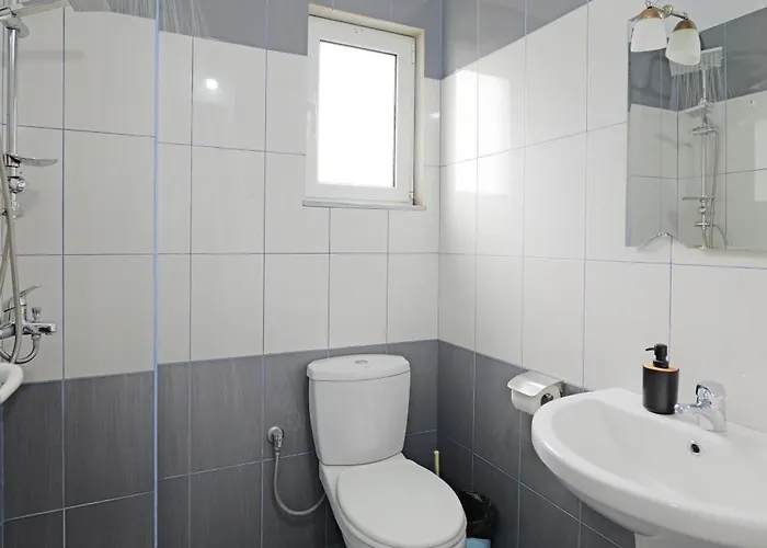 Marina Appartement Sarandë